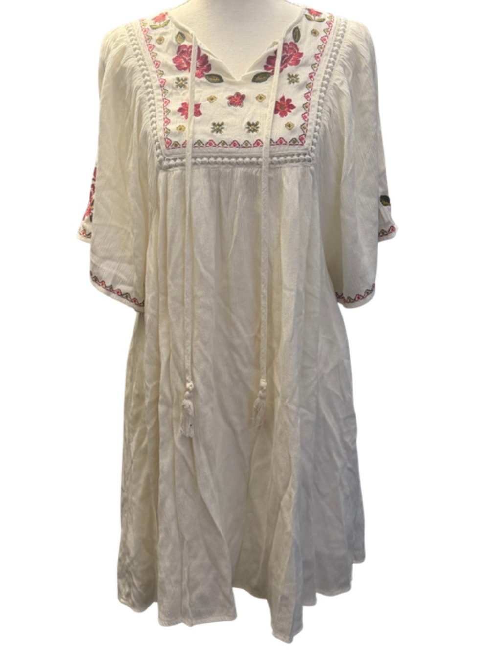 Ivory Embroidered Boho Tunic Dress with Floral Detail